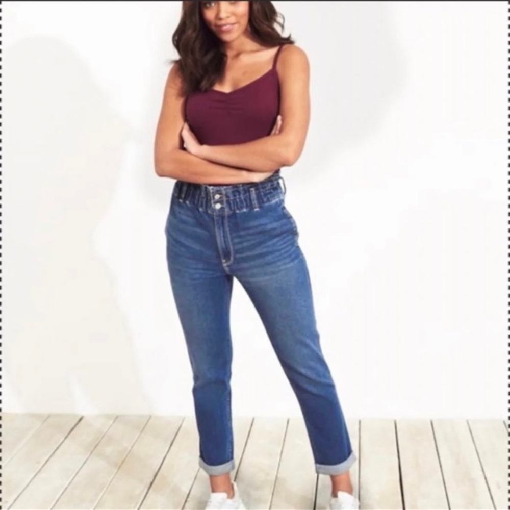 NEW Hollister Ultra High-Rise Mom Jeans size 25 x 27